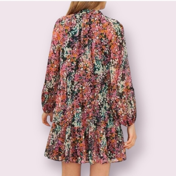 NWT Vince Camuto Long Sleeve Floral Tiered Dress - Picture 3 of 11